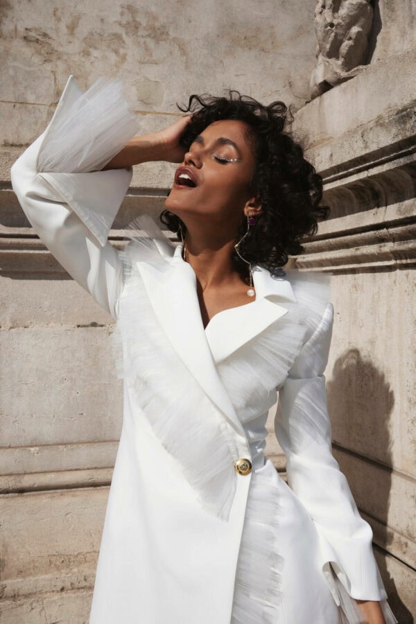 Un blanc s'il vous plaît Robe de mariée sur mesure chic