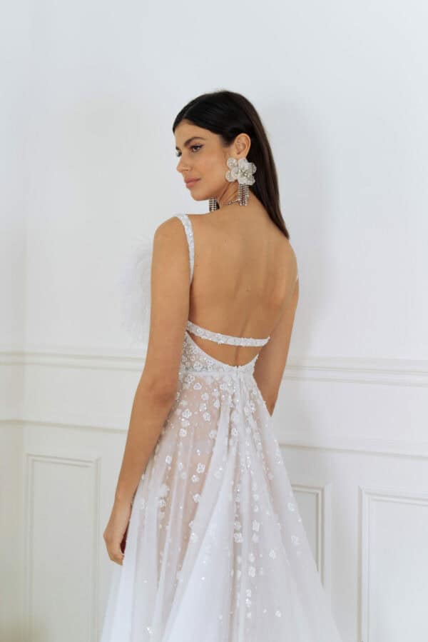 Robe de mariage Paris Beyrouth dos nu en dentelle
